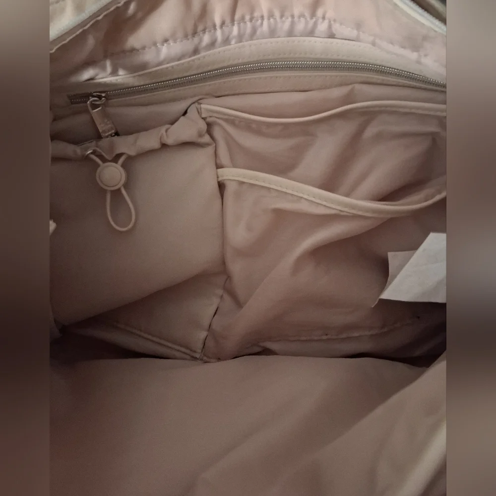 EUC Beis The Diaper Bag Cream Vegan Neutral Casual Maternity Mother Baby Bag
